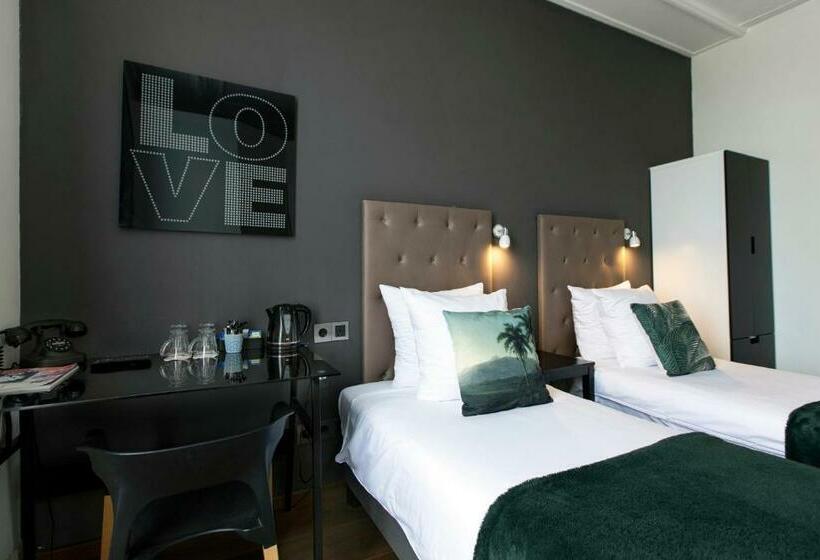 اتاق استاندارد با چشم‌انداز, Quentin Amsterdam