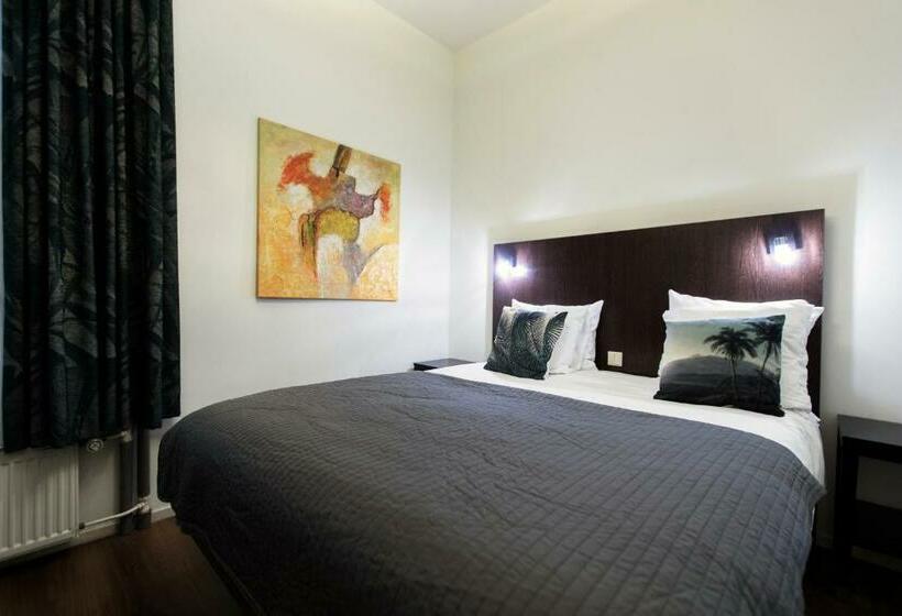 اتاق عادی, Quentin Amsterdam