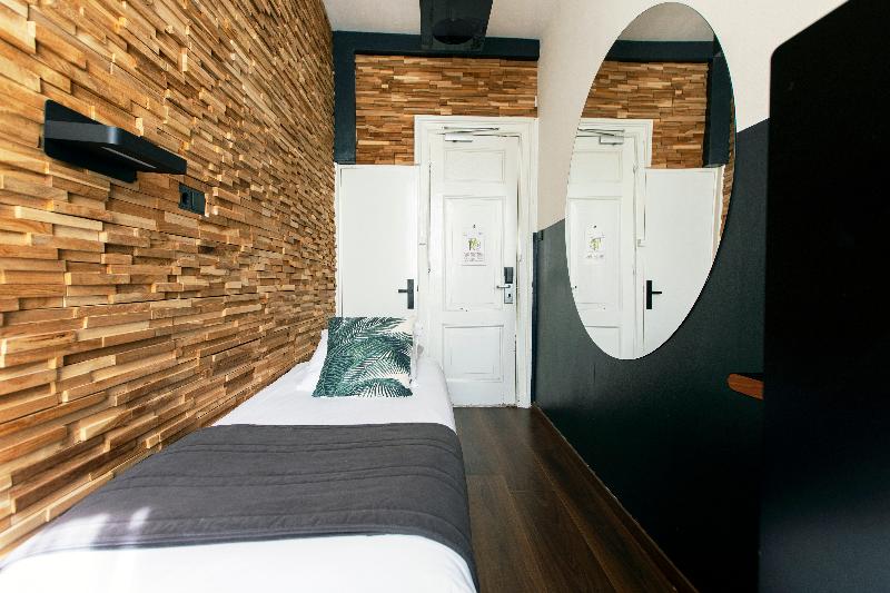 اتاق استاندارد یک نفره, Quentin Amsterdam