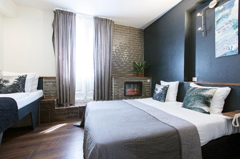 اتاق استاندارد سه نفره, Quentin Amsterdam