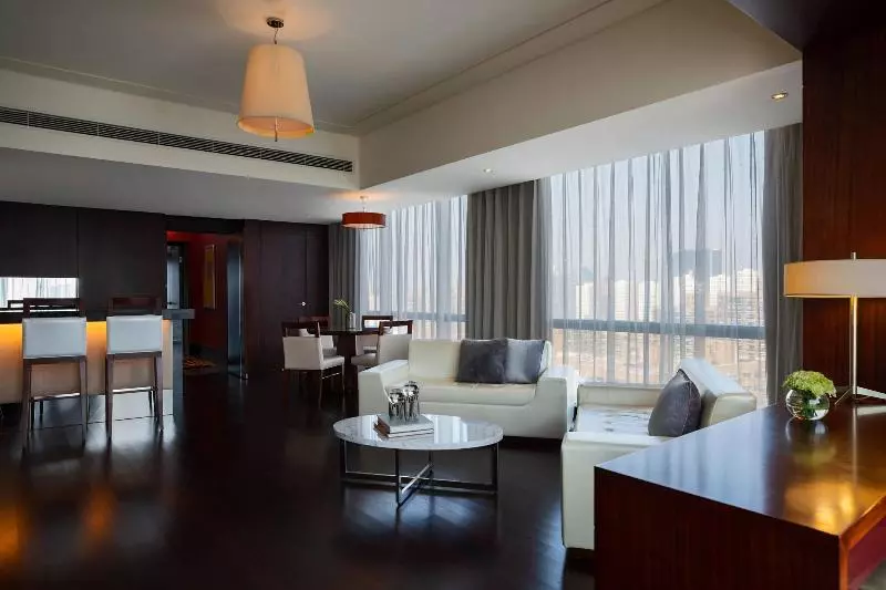 سوئیت اجرایی با تخت کینگ, Renaissance Beijing Capital