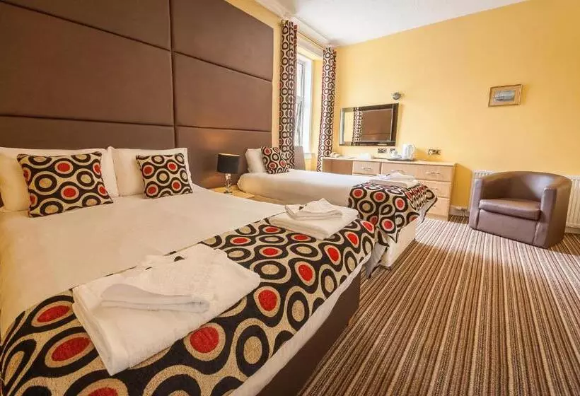 Family Room, Sge Esplanade