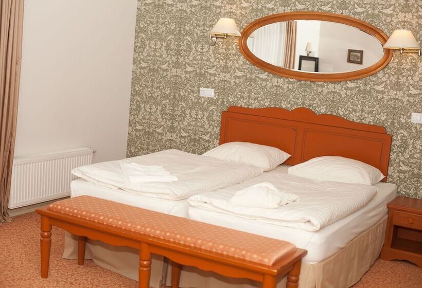 اتاق استاندارد, Usadba