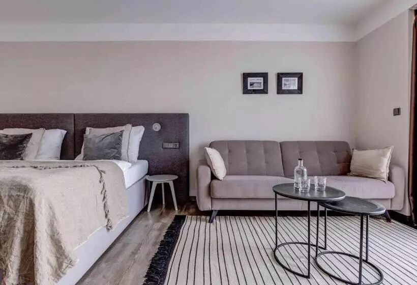 Superior Room with Terrace, Wellness Hotel Volarik