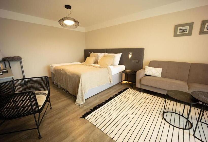 חדר סופריור עם טרסה, Wellness Hotel Volarik