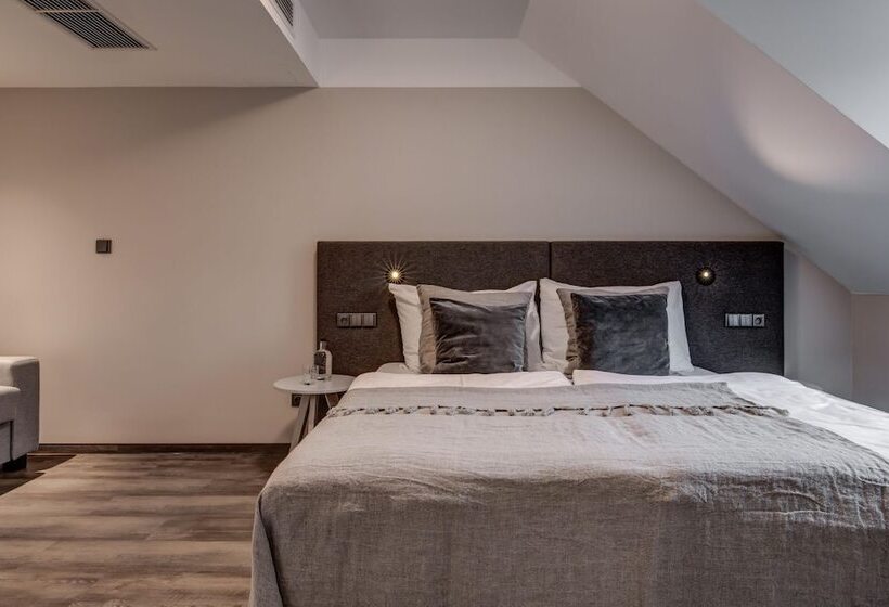 Семейный Номер, Wellness Hotel Volarik