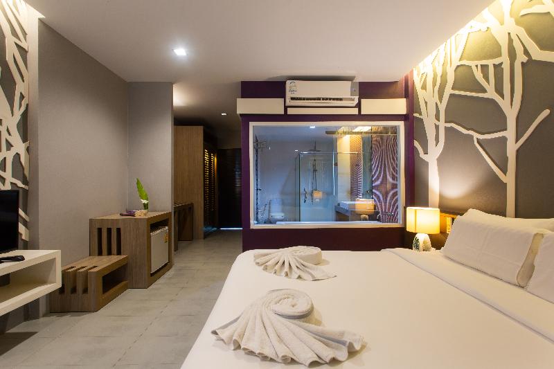 חדר דלוקס נוף בריכה, Panalee Koh Samui Resort