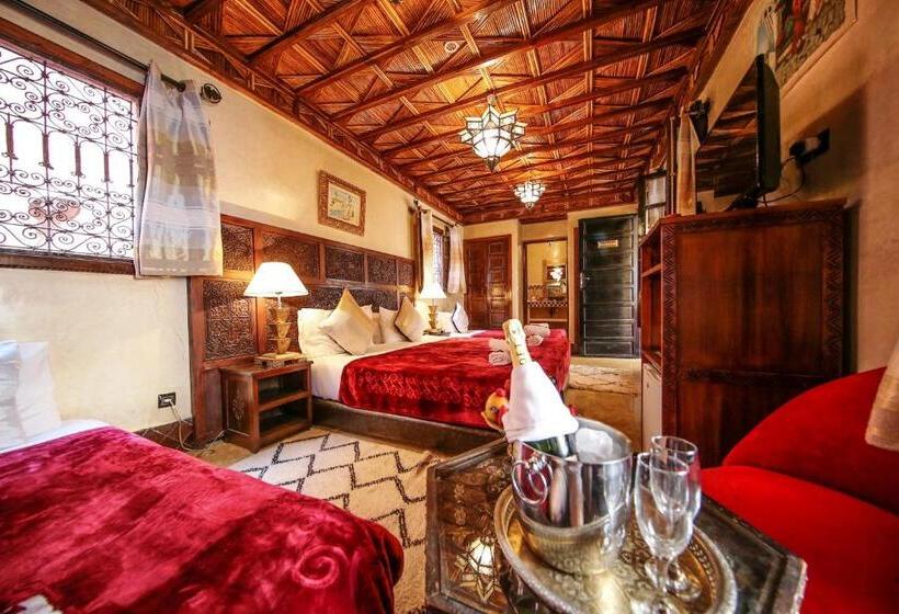 سوییت جونیور, Riad Africa