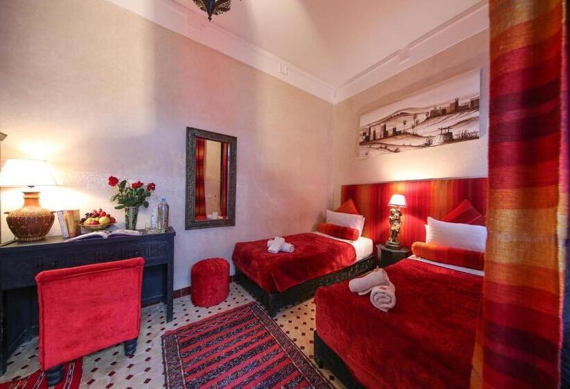 سوییت جونیور, Riad Africa