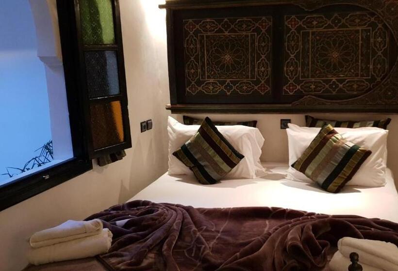 خانه 1 خوابه, Riad Africa