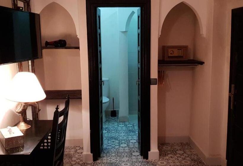 خانه 1 خوابه, Riad Africa