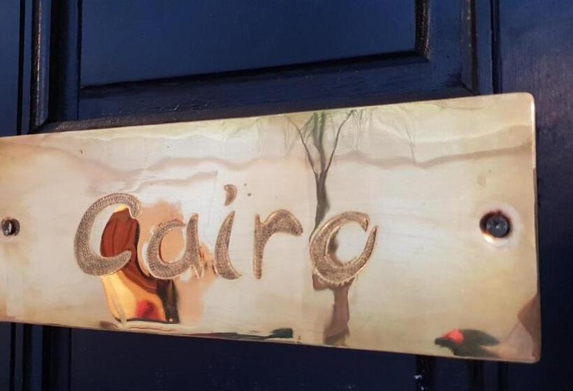 خانه 1 خوابه, Riad Africa