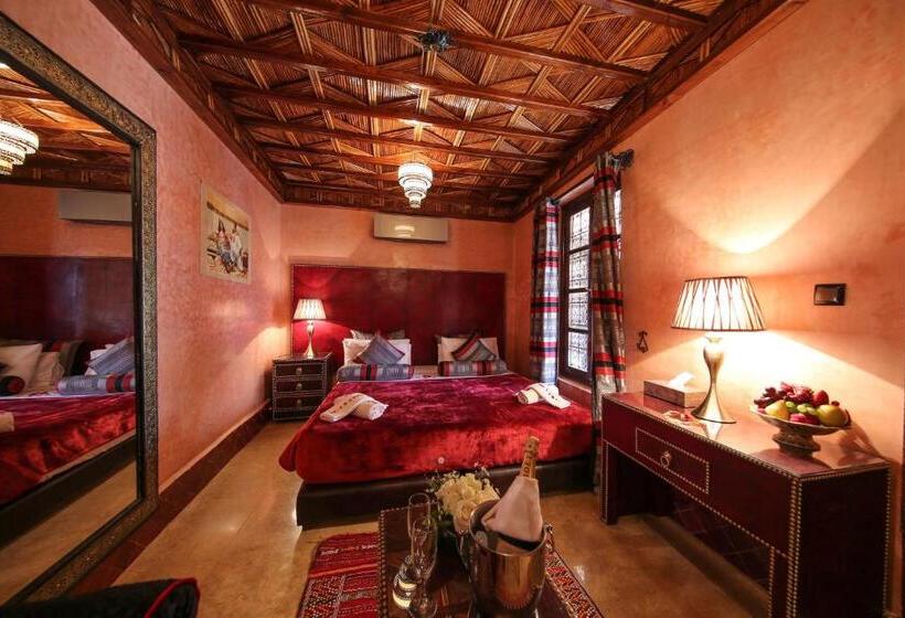 سوییت جونیور, Riad Africa