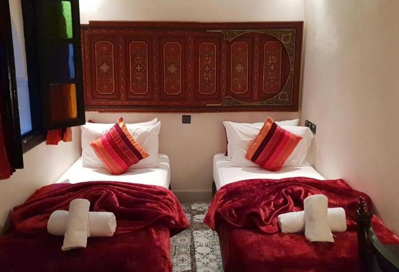 خانه 1 خوابه, Riad Africa