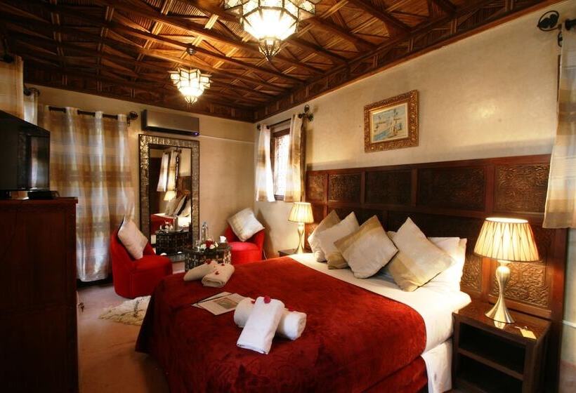 اتاق سوپریور, Riad Africa