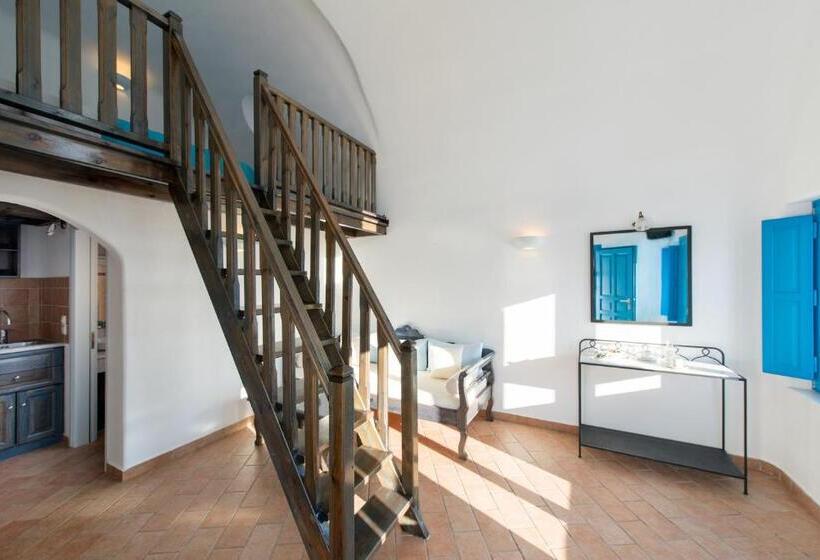 استودیو استاندارد با چشمانداز استخر, Seaside By Manos