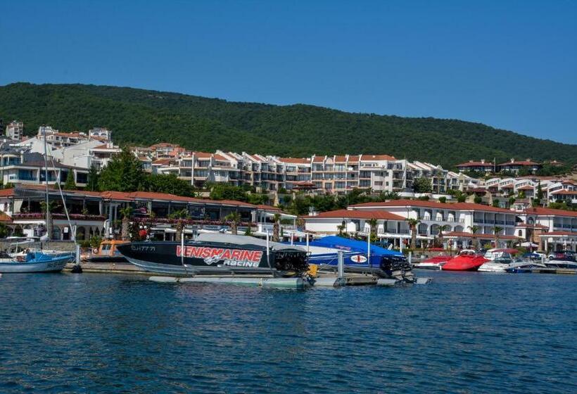 דירת חדר נוף לים, Olymp Apart Complex