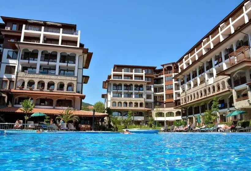 آپارتمان 2 خوابه, Olymp Apart Complex
