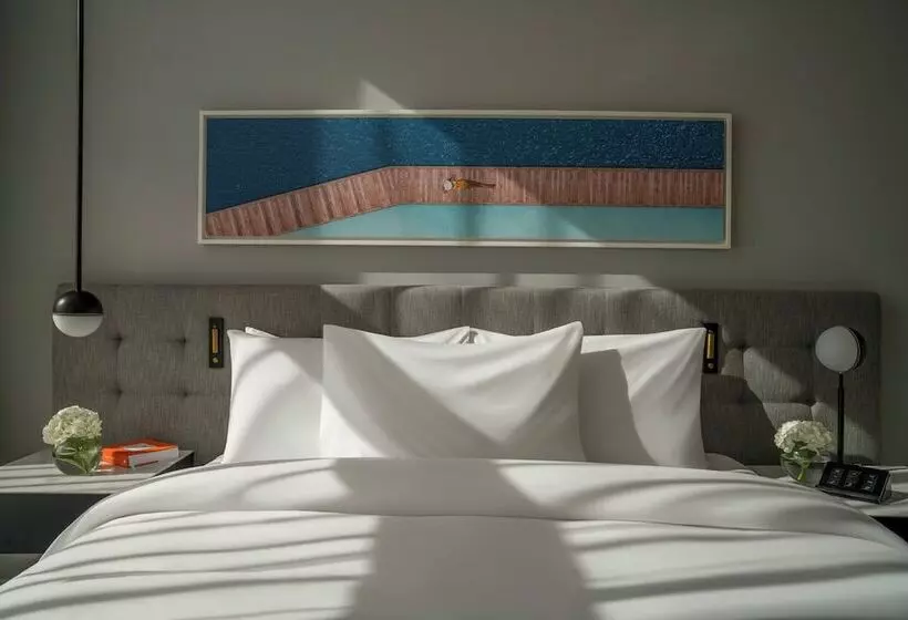 سوئیت با بالکن, Th8 Palm Dubai Beach Resort Vignette Collection, An Ihg