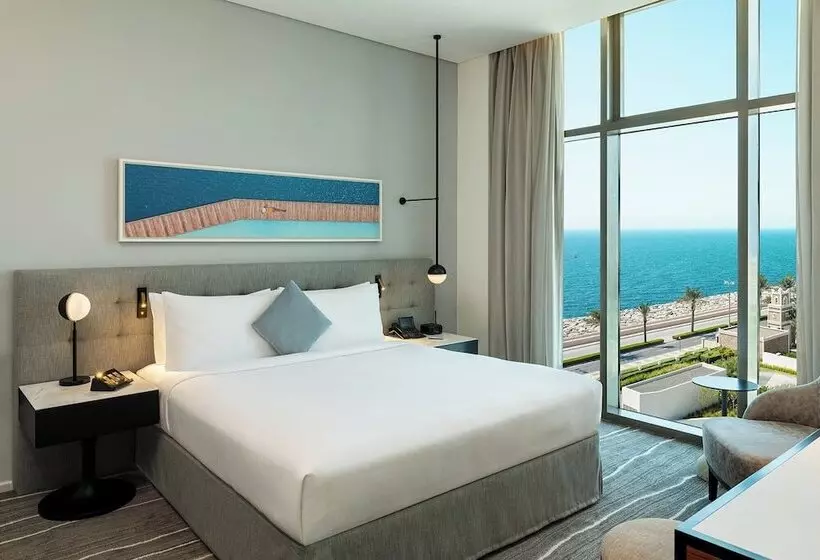 سوئیت خانواده 2 خوابه, Th8 Palm Dubai Beach Resort Vignette Collection, An Ihg