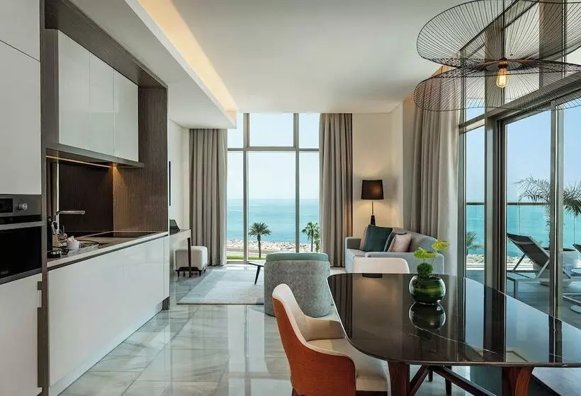 سوئیت خانواده 2 خوابه, Th8 Palm Dubai Beach Resort Vignette Collection, An Ihg