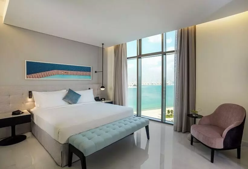 سوییت با چشم‌انداز دریا, Th8 Palm Dubai Beach Resort Vignette Collection, An Ihg
