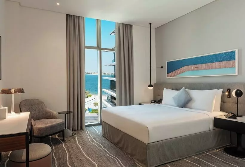 سوئیت خانواده 2 خوابه, Th8 Palm Dubai Beach Resort Vignette Collection, An Ihg