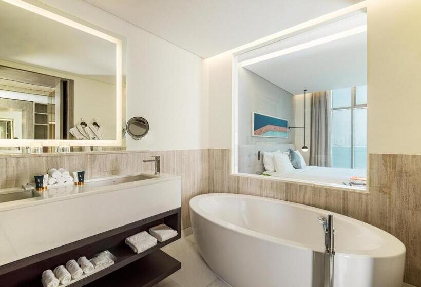 سوئیت با بالکن, Th8 Palm Dubai Beach Resort Vignette Collection, An Ihg