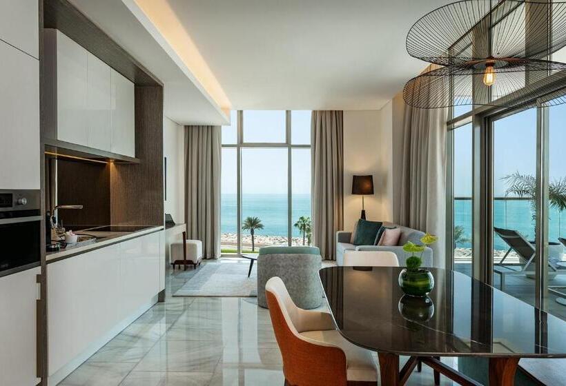 سوئیت خانواده 2 خوابه, Th8 Palm Dubai Beach Resort Vignette Collection, An Ihg