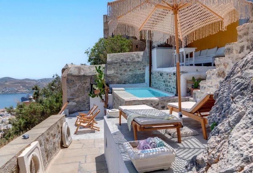 اتاق راحتی با چشم‌انداز دریا, Wind Tales