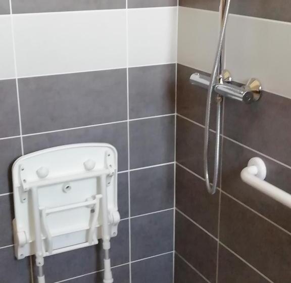 Номер Стандарт, Le Merle Blanc Louchats