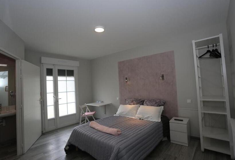 Номер Стандарт, Le Merle Blanc Louchats