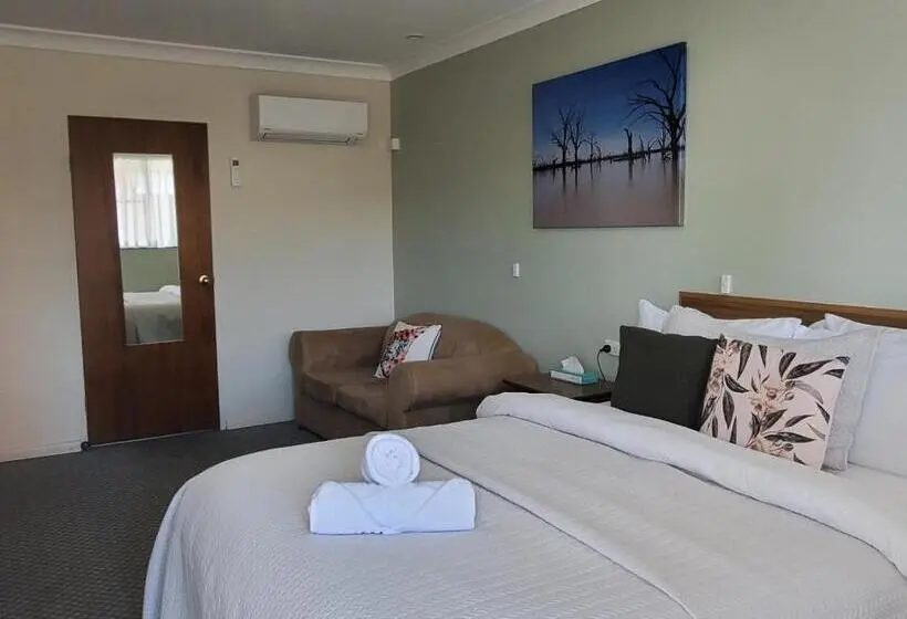 اتاق استاندارد, Roydons Motor Inn