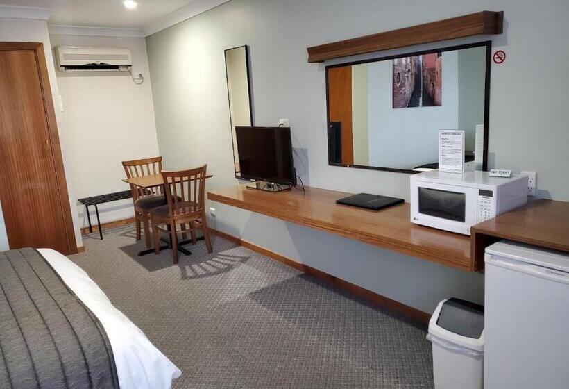 اتاق استاندارد, Roydons Motor Inn