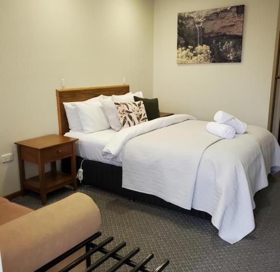 اتاق استاندارد, Roydons Motor Inn