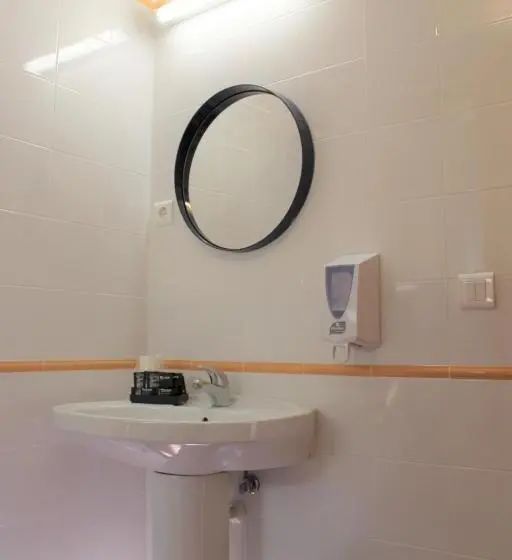 スタンダード４人部屋, Hostal Rural Fidel Garcia Guzman