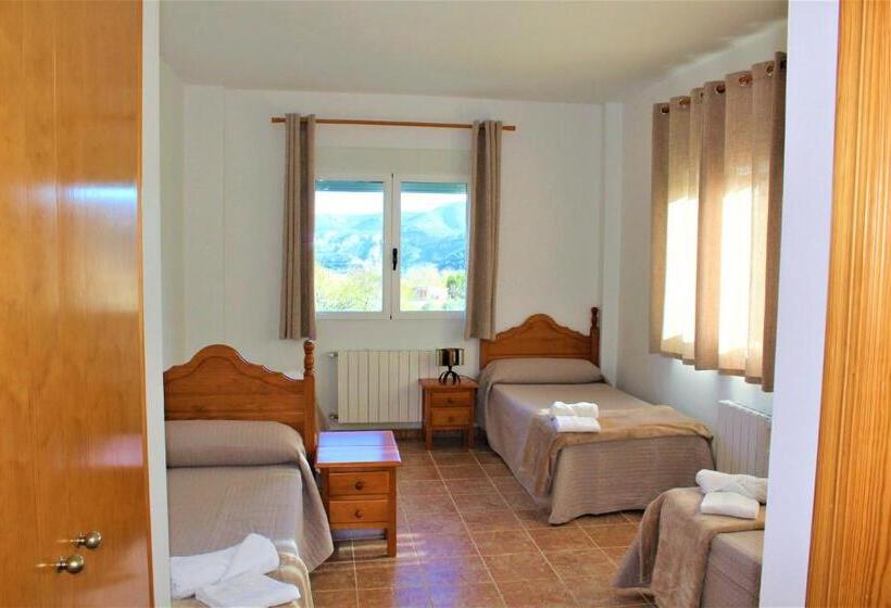 חדר סטנדרט לארבעה, Hostal Rural Fidel Garcia Guzman