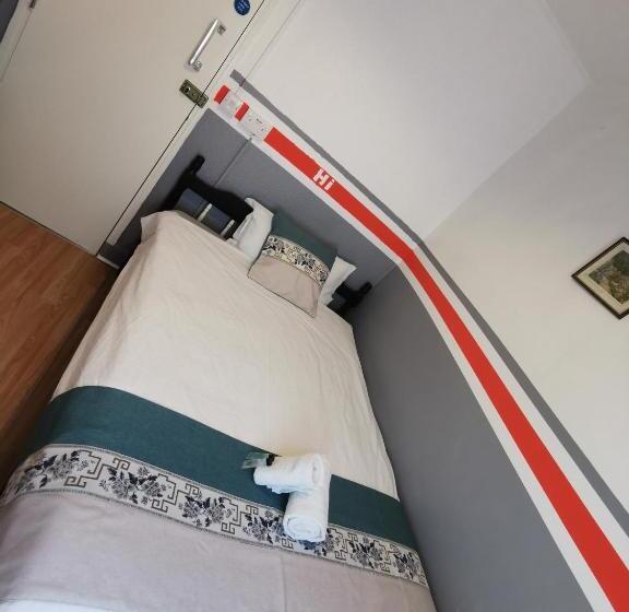 חדר סטנדרט יחיד, Richmond House