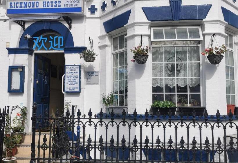 חדר סטנדרט יחיד, Richmond House