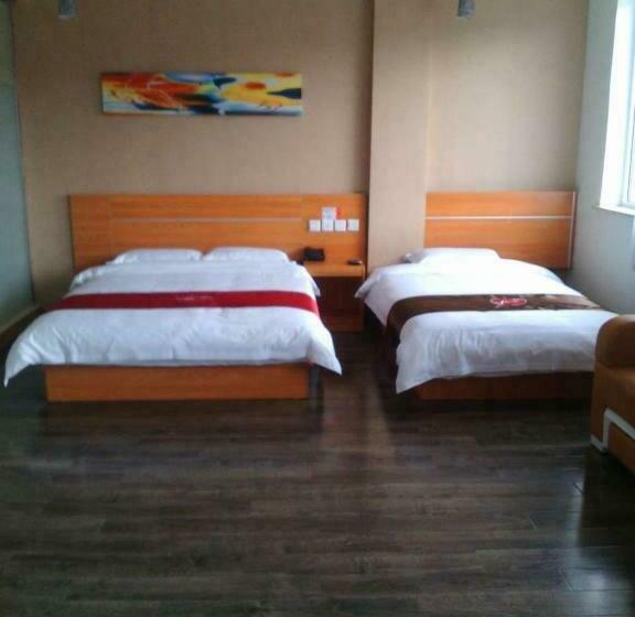 패밀리 룸, Thank Inn Chain Hotel Shanxi Lvliang Jiaokou County West Street