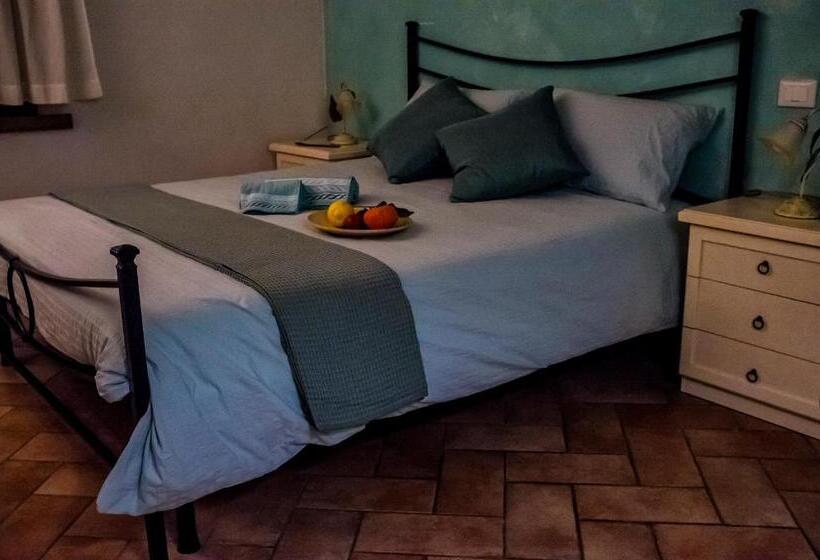 스탠다드 룸 킹사이즈 침대, Il Casale Di David