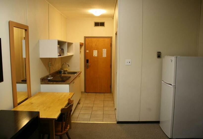 Номер Deluxe, Chinook Inn