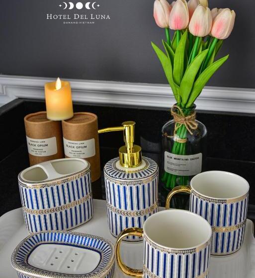 سوئیت اجرایی با مشاهده, Del Luna Boutique