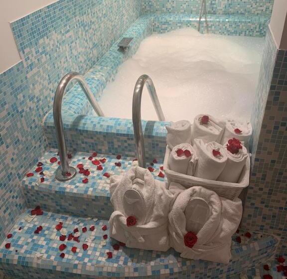 豪华房间, Eveline 2 Piscina Privata O Jacuzzi