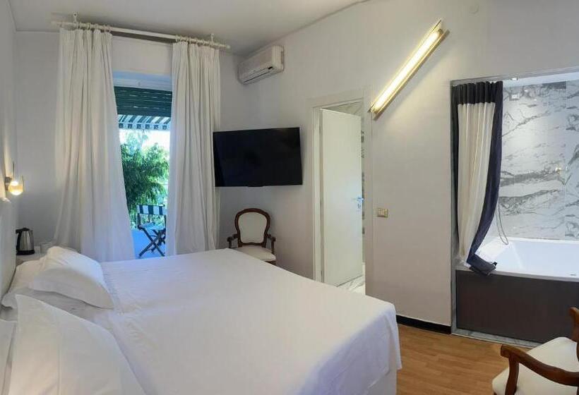 اتاق لوکس با بالکن, Eveline 2   Piscina Privata O Jacuzzi
