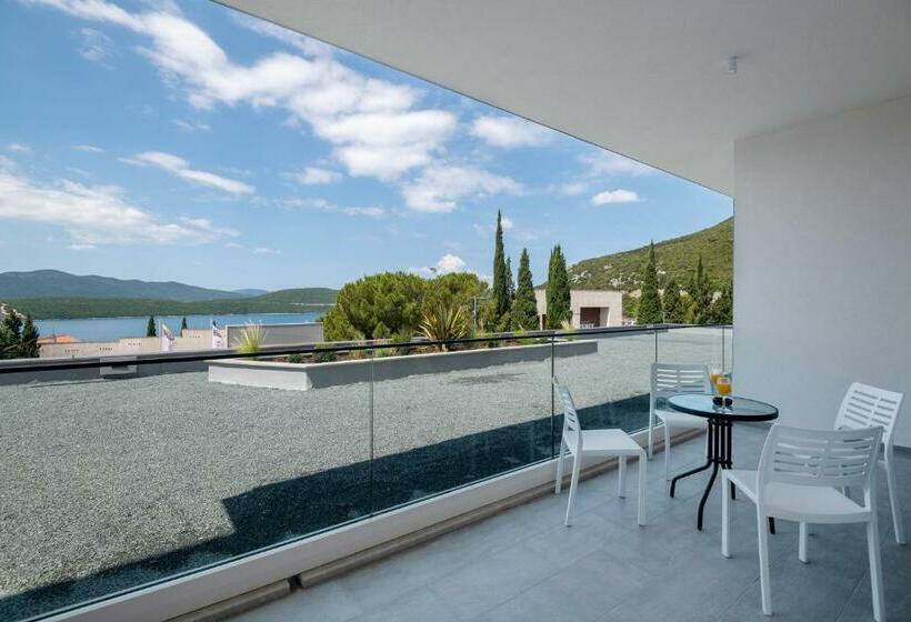 سوییت سوپریور, Marea Hotel & Spa