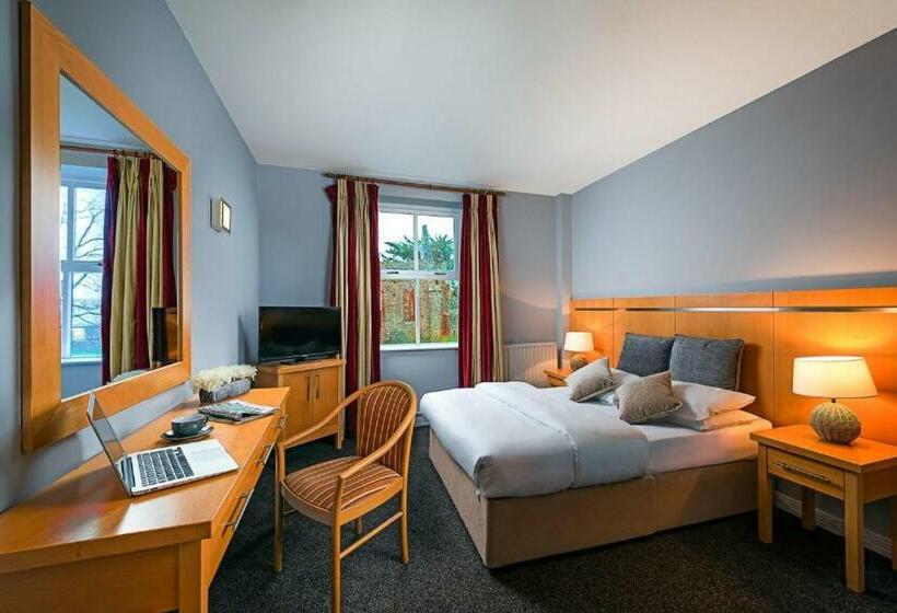 חדר סטנדרט, Queens