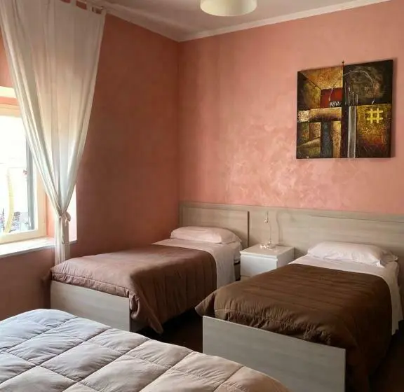 اتاق کلاسیک چهارنفره, Villa Scotillo Boutique