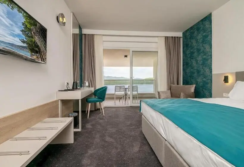 اتاق سوپریور با چشمانداز دریا, Marea Hotel & Spa