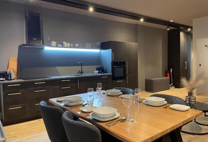 آپارتمان 1 خوابه, North Apartments Suites